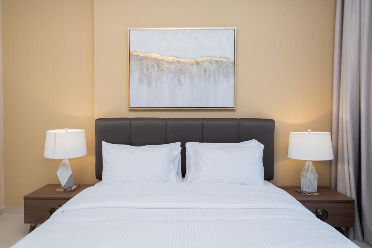 Kasco Homes Waves Tower Business Bay Dubai Eksteriør bilde