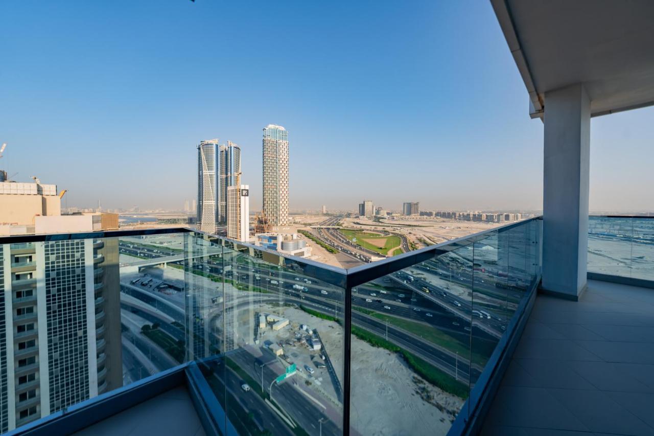 Kasco Homes Waves Tower Business Bay Dubai Eksteriør bilde